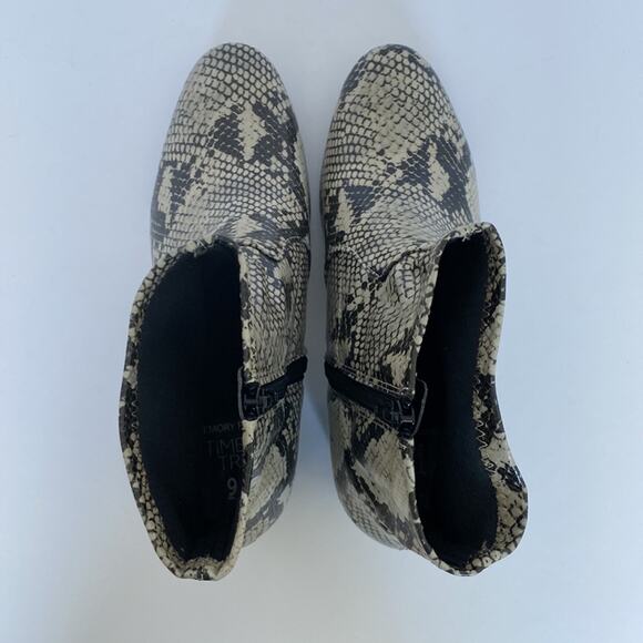 Womens 9 booties Memory Foam Fall ankle boots Stretch Boho Snake Time and Tru - Picture 6 of 15